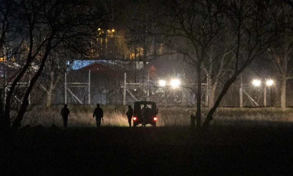 Σκηνικό πολέμου στις Καστανιές: Eπιχειρεί το ειδικό άρμα Leopard-1A5 «ΔΑΥΙΔ»